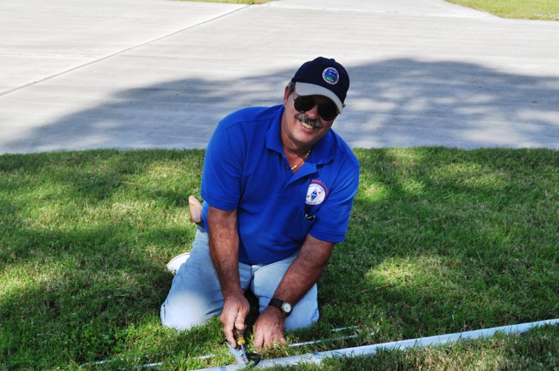 Bert Adjusting the Antenna Bays.jpg